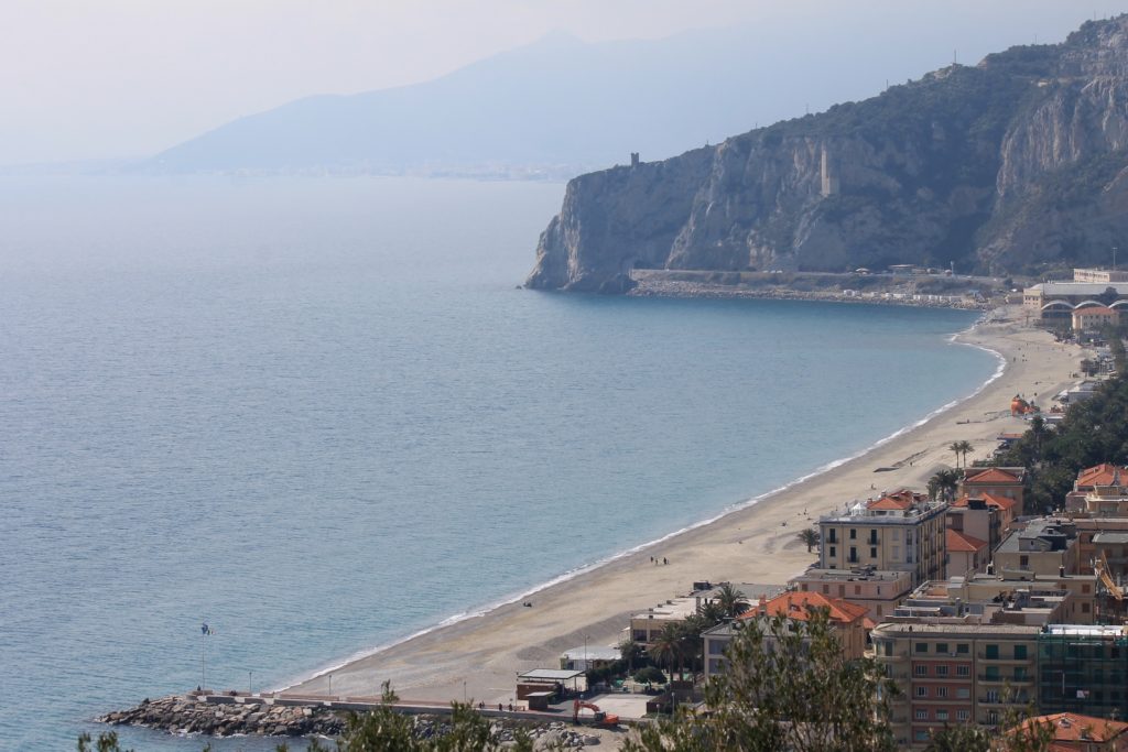 Hotel Villa Ave a Finale Ligure | Albergo a due passi dal mare in Liguria | Pernottamento con colazione a buffet e servizio ristorante | Visit Finale Ligure Eventi Manifestazioni | Alberghi Finale Ligure | Tourism Finale Ligure | A ne pas manquer | Nicht zu verpassen